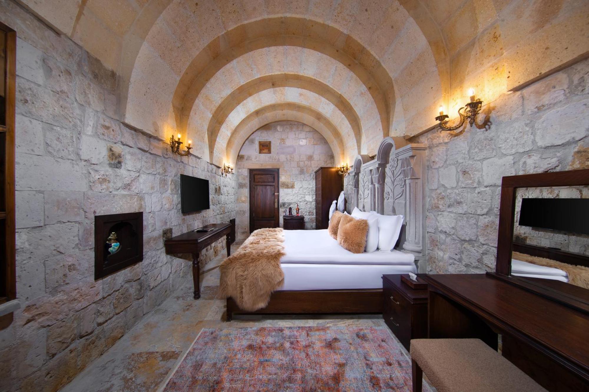 Cappadocia Pegasos Cave Suite Hotel Uchisar Exterior foto