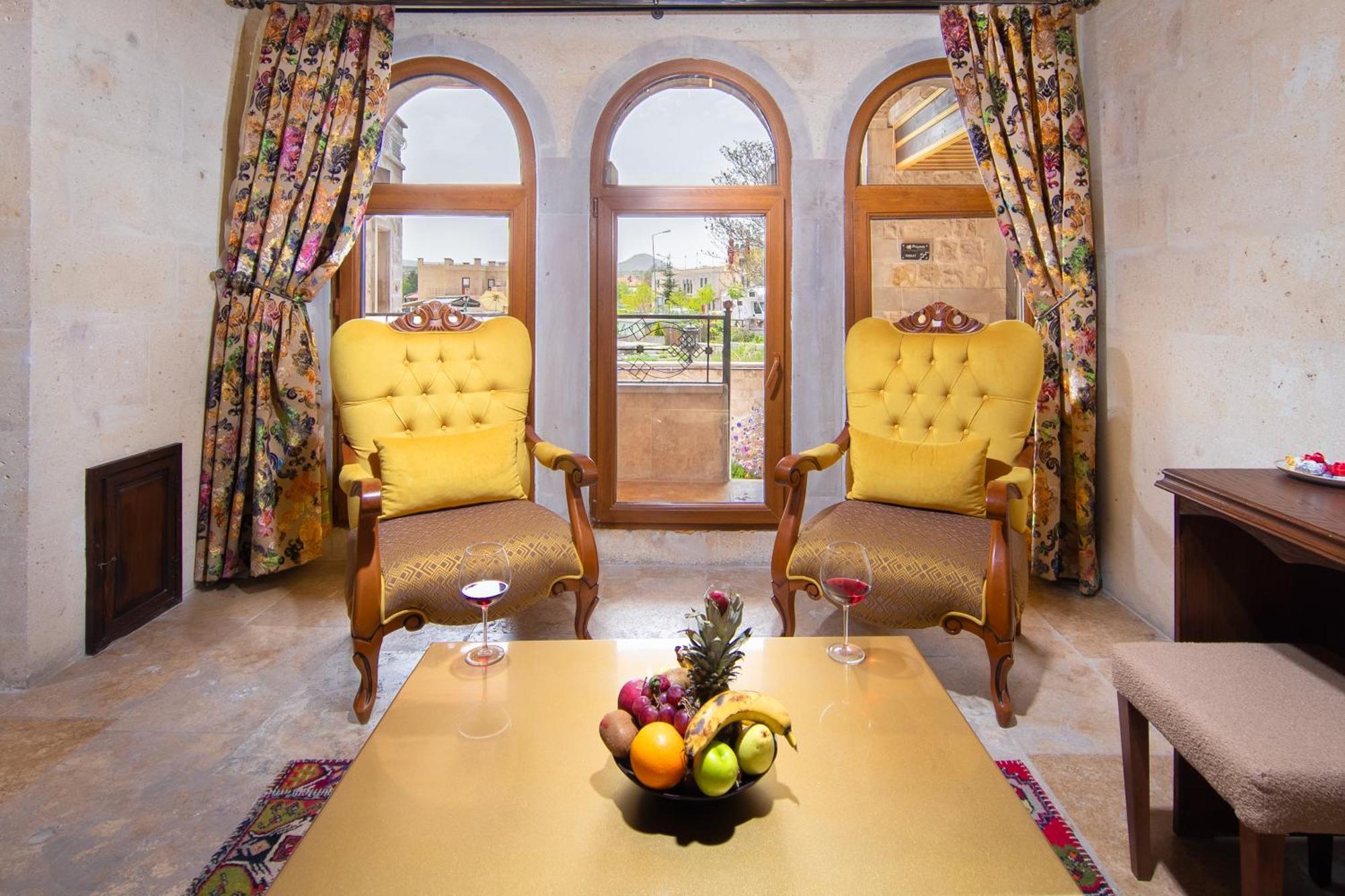 Cappadocia Pegasos Cave Suite Hotel Uchisar Exterior foto