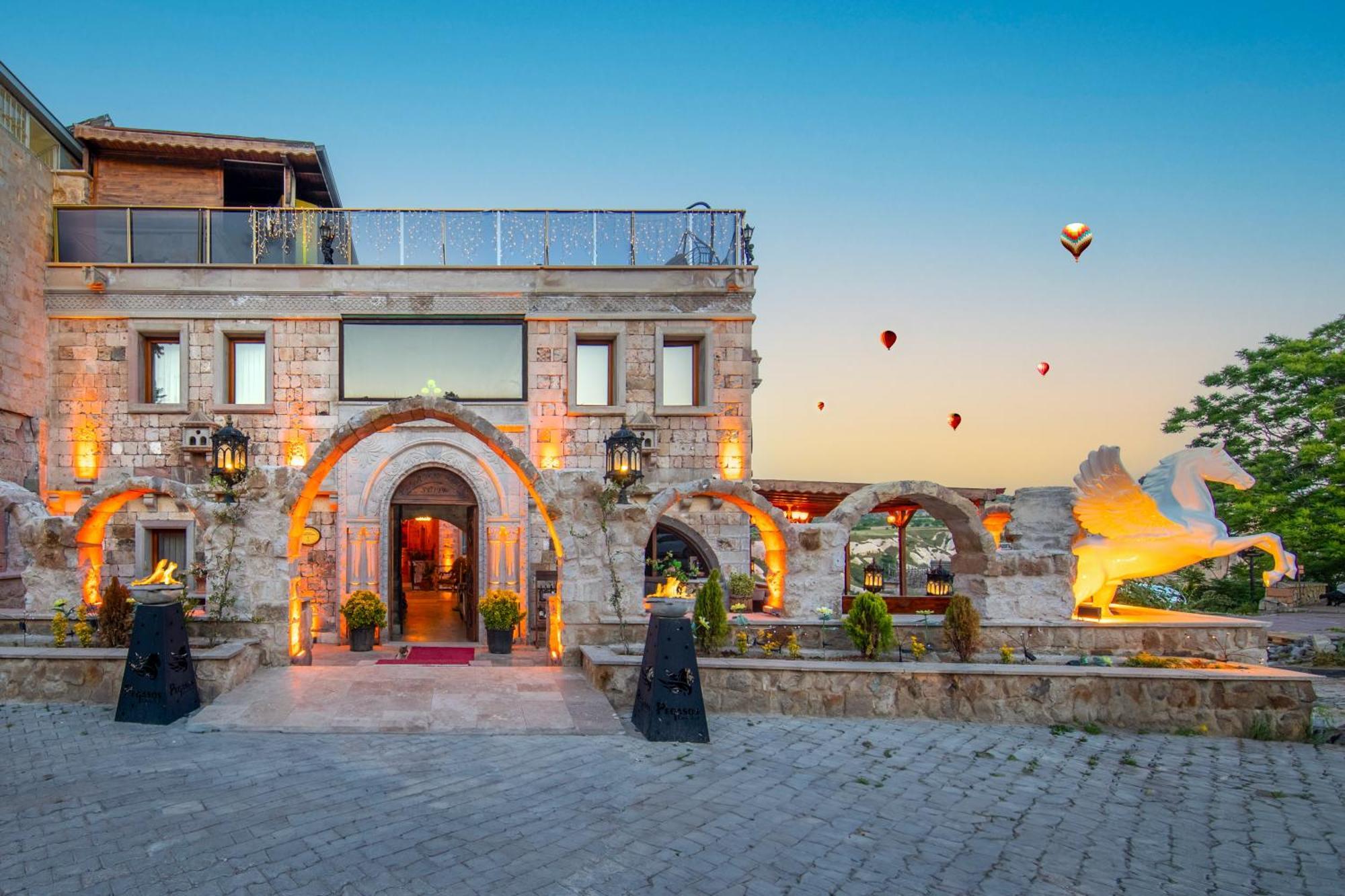 Cappadocia Pegasos Cave Suite Hotel Uchisar Exterior foto